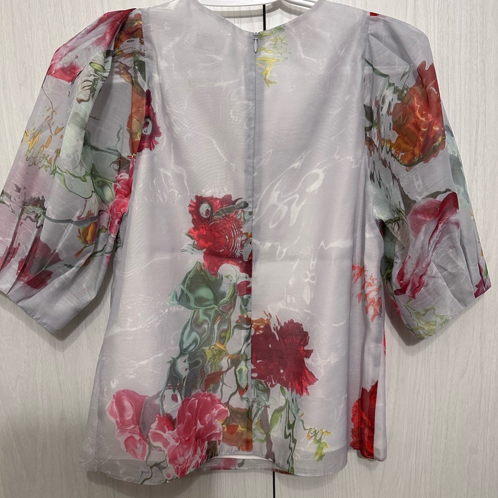 Ted Baker Gray Floral Puff Sleeve Blouse - Picture 4 of 4